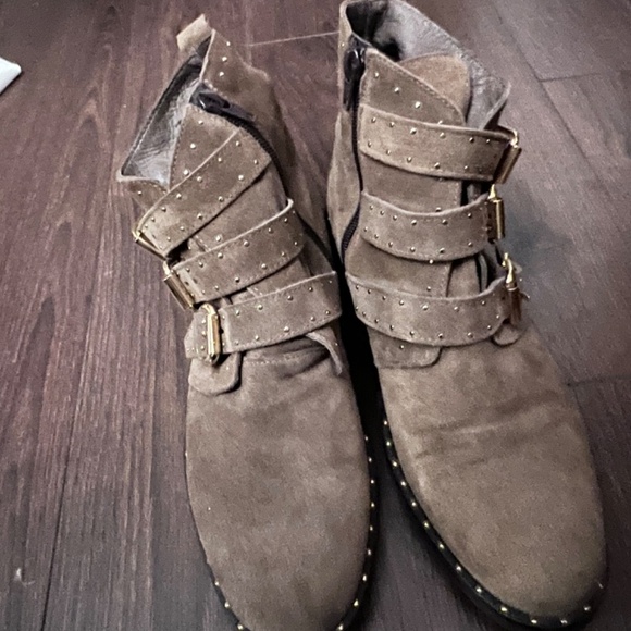 Strappy buckle stud side zip ankle moto boots - Picture 3 of 4